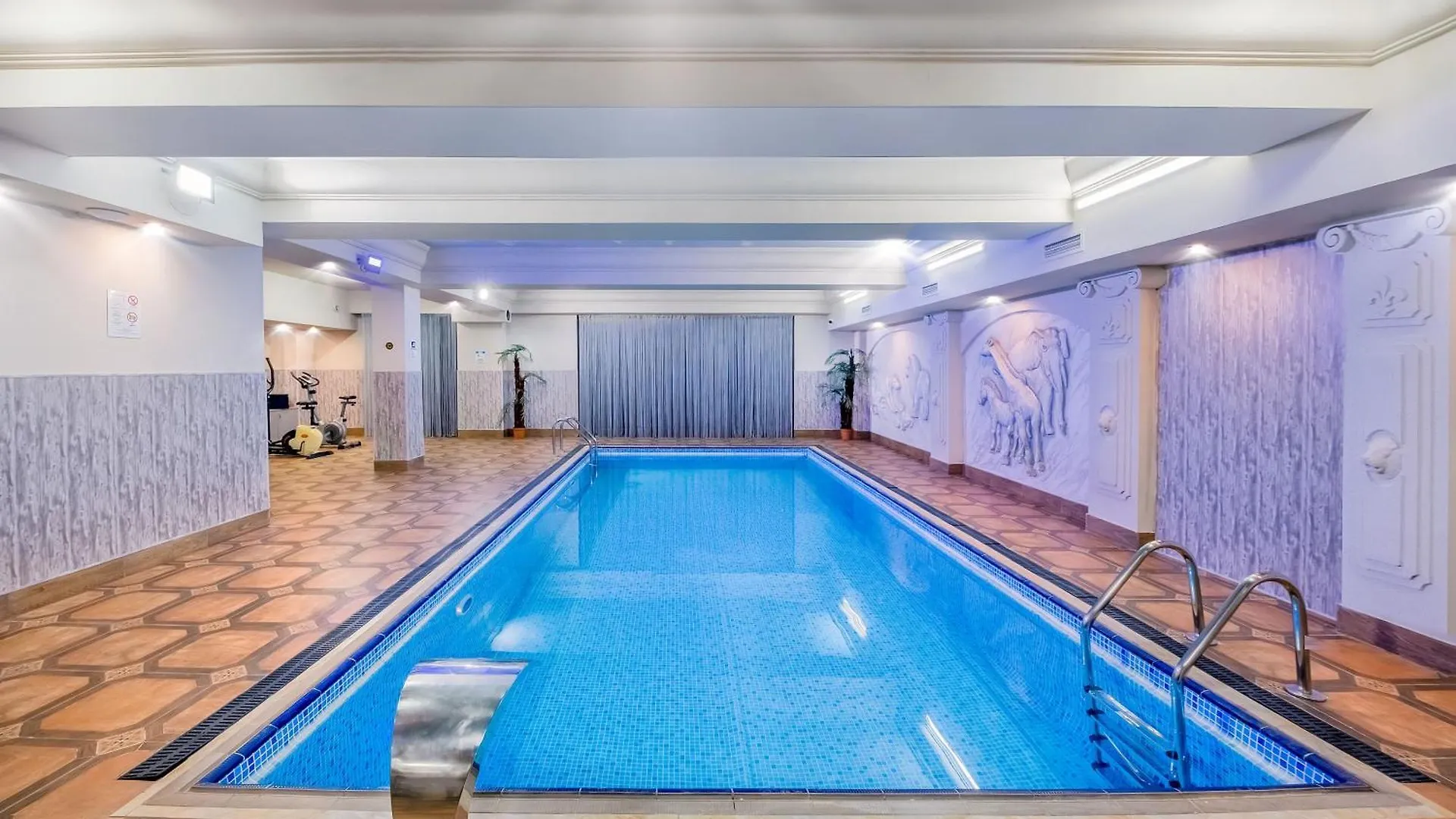 Cron Palace Tbilisi Hotel